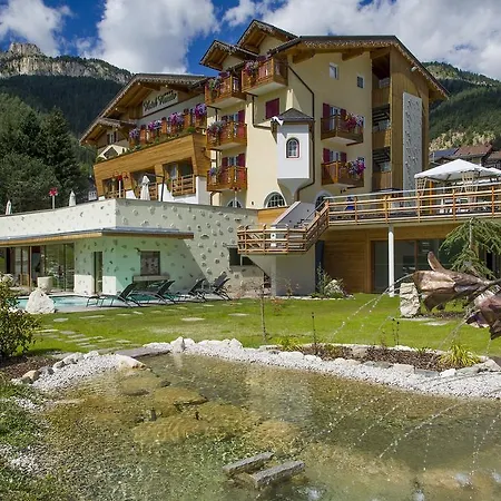 Hotel Nature Wellness Renato 4*